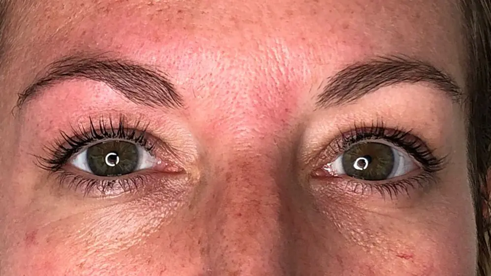 soin-cils-sourcils-après-Toulon